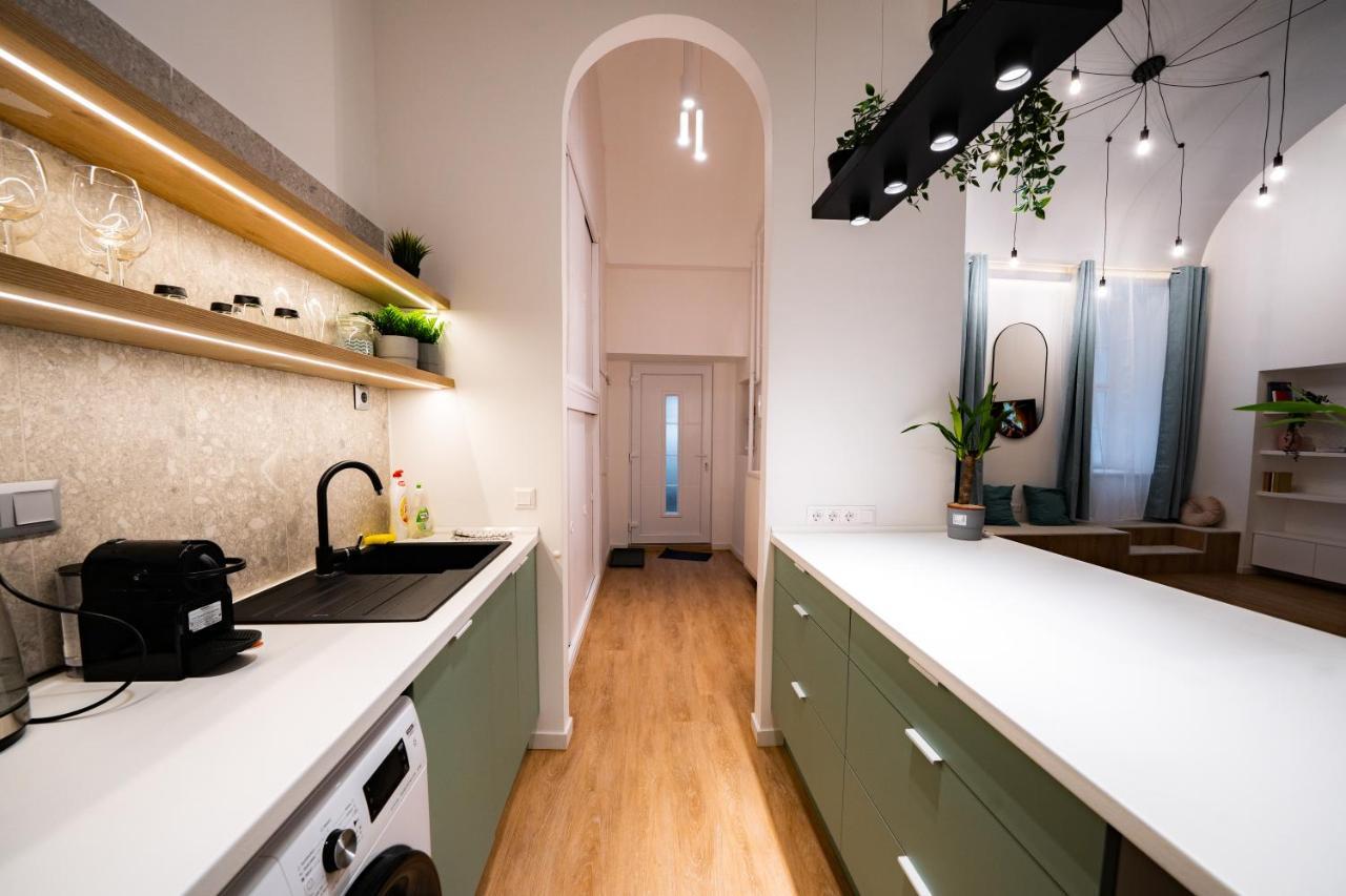Coente Apartments Kiraly 28 Budapest Luaran gambar